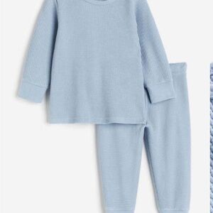 H&M Light Blue Waffled Cotton Set in Size 2T